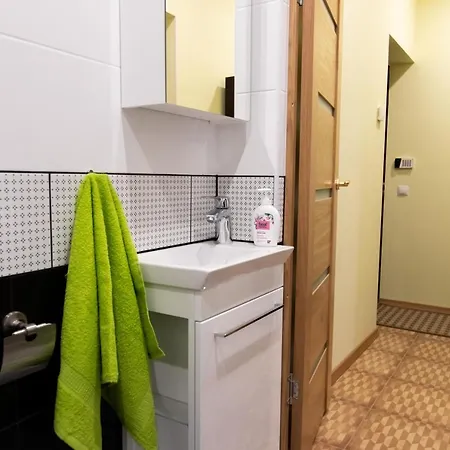 Hot Riga Ernestines Iela 7-7 Enjoy The Feel Of Home And History! Экстерьер фото