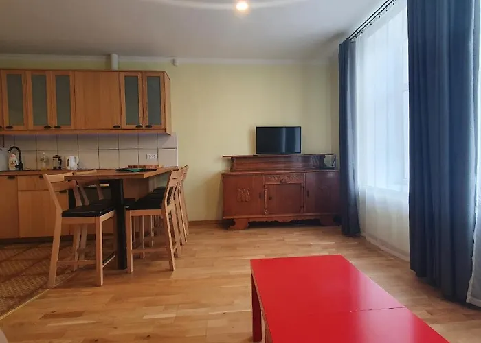 Hot Riga Ernestines Iela 7-7 Enjoy The Feel Of Home And History!